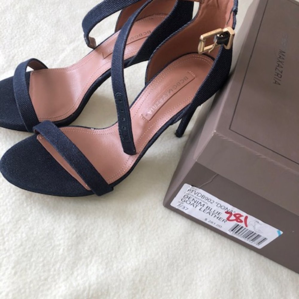 BCBG MAxAzria Dona Heels